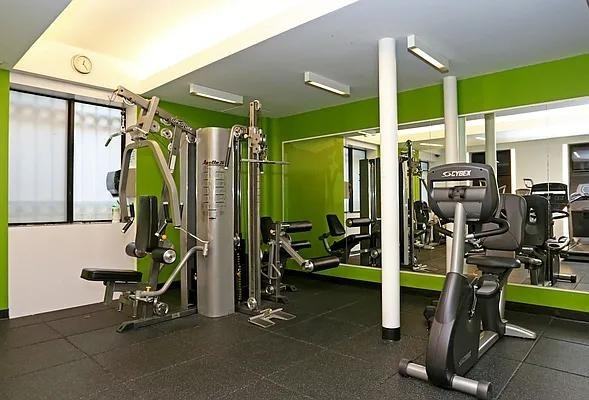 W 53rd St #301 - Photo 4 of 20