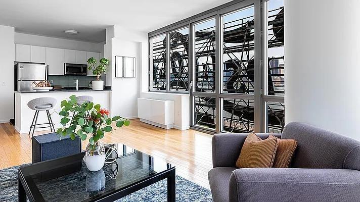 Center Blvd #511 - Photo 5 of 14