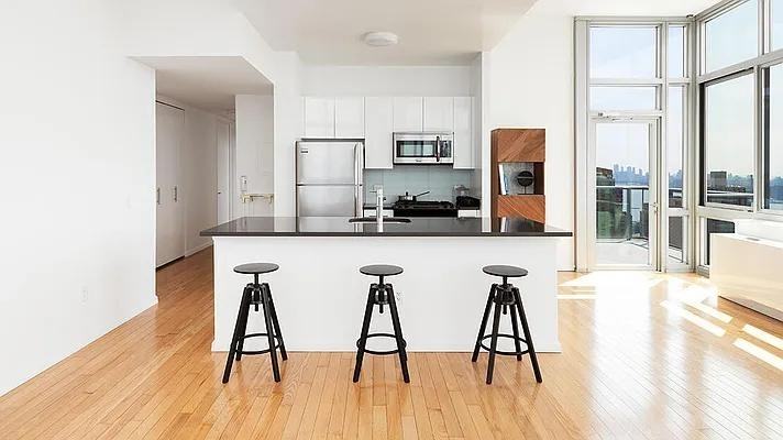 Center Blvd #3401 - Photo 7 of 11