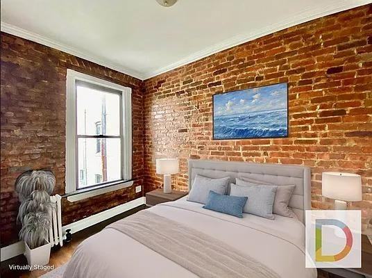 E 13th St #33 - Photo 5 of 5