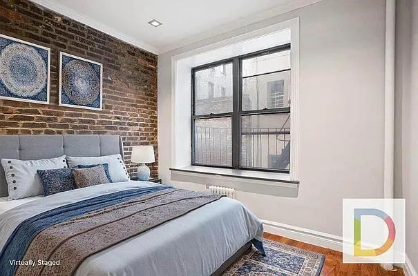 E 13th St #2 - Photo 4 of 16