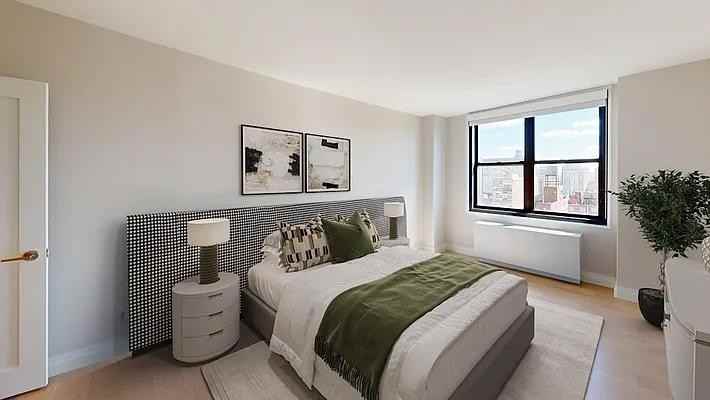 E 31st St #W23C - Photo 3 of 13