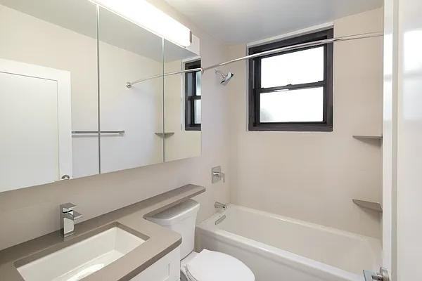 E 31st St #W23C - Photo 4 of 13