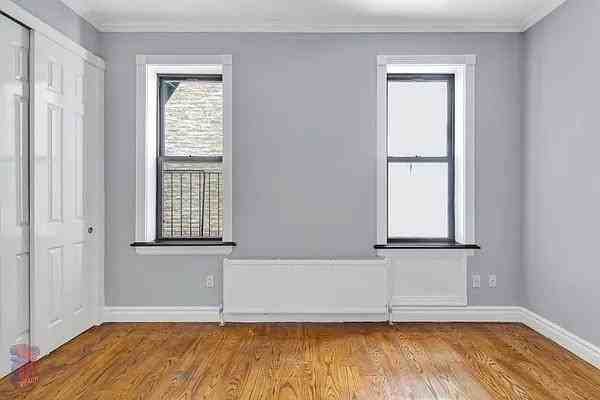 E 5th St #2 - Photo 2 of 19