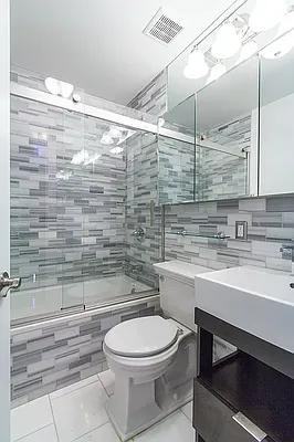 Clinton St #4A - Photo 4 of 20