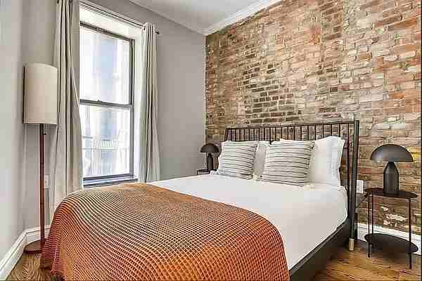 E 13th St #5F - Photo 4 of 20