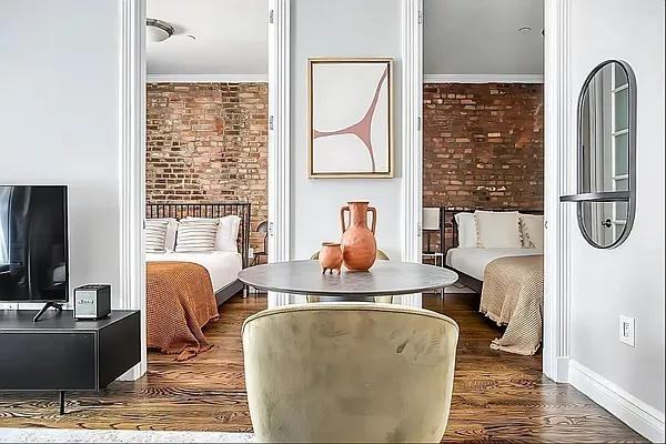 E 13th St #5F - Photo 5 of 20