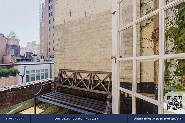 E 75th St #5CD - Photo 5 of 20