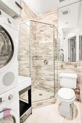 W 103rd St #2A - Photo 6 of 20