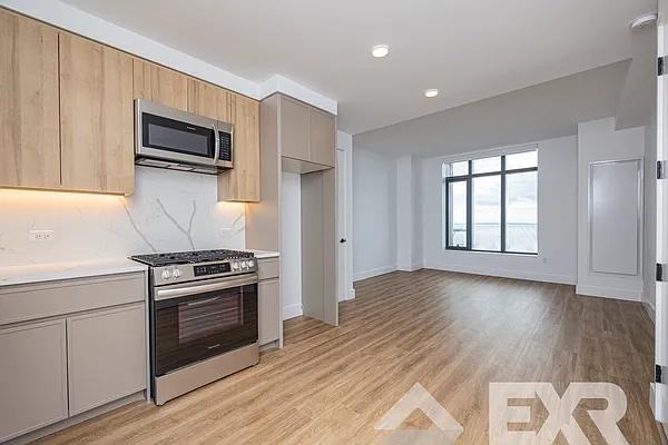 Cropsey Ave #1609 - Photo 6 of 20