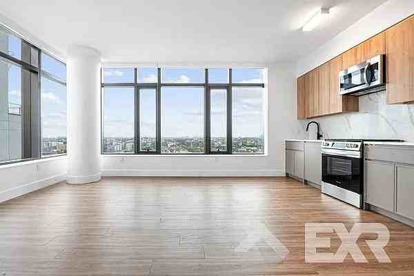 Cropsey Ave #1904 - Photo 2 of 20