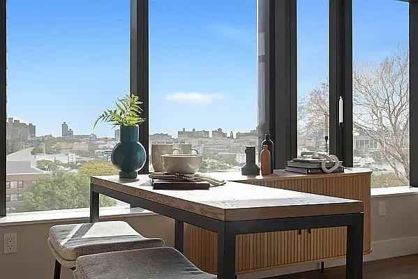 Cropsey Ave #1510 - Photo 5 of 20