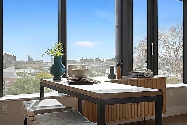 Cropsey Ave #1408 - Photo 5 of 20