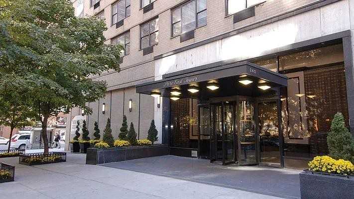 E 27th St #14G - Photo 3 of 20