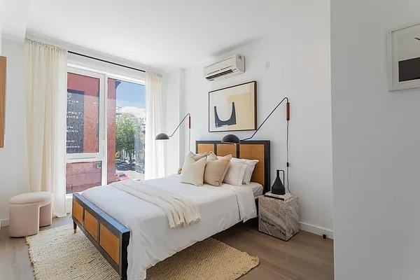 Dean St #516 - Photo 4 of 14