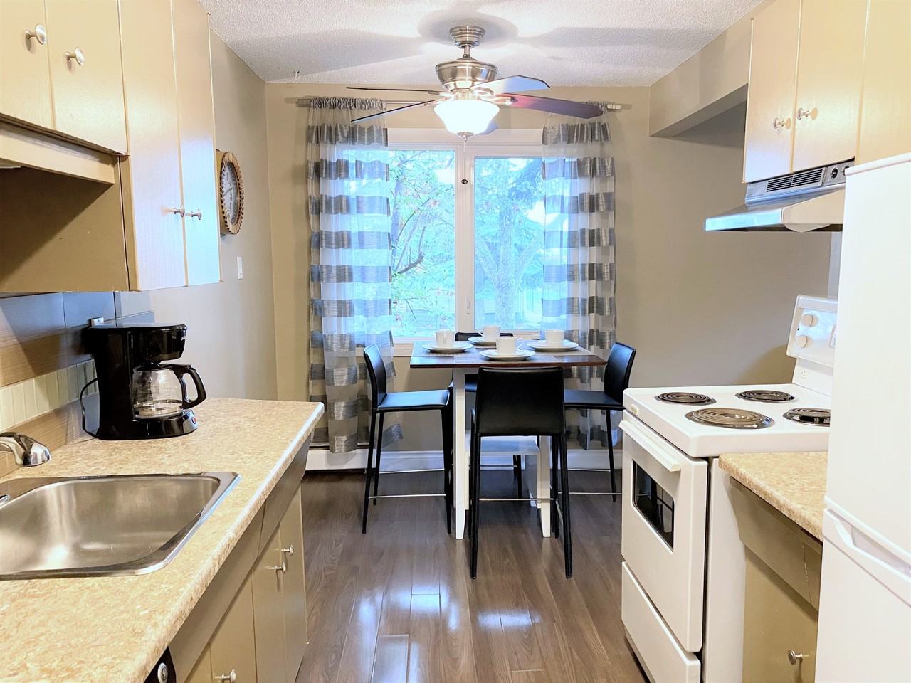 202 #202F - Photo 3 of 18