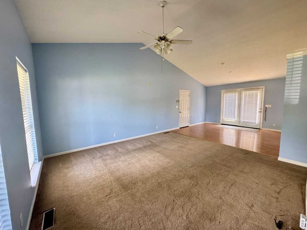1021 Brookhill Dr - Photo 3 of 20