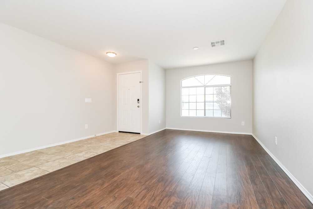 1332 S 231st Ln - Photo 4 of 16