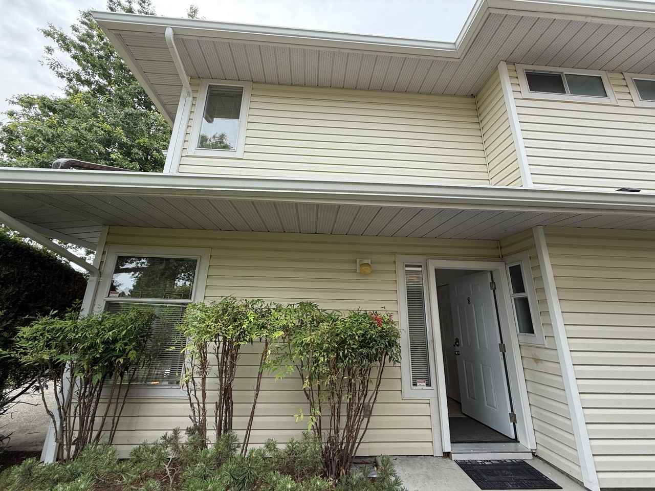 10038 155 Street #8 - Photo 2 of 18