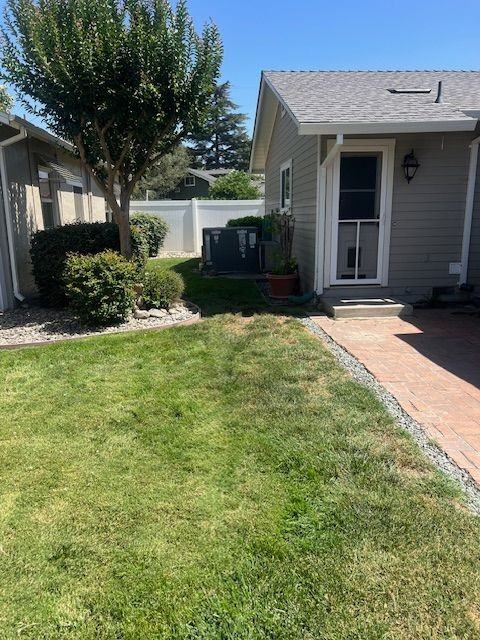 505 Laurel Ave - Photo 3 of 11