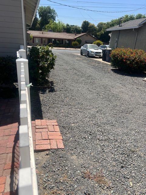 505 Laurel Ave - Photo 4 of 11