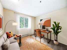 featured image of 802 45th St Ne