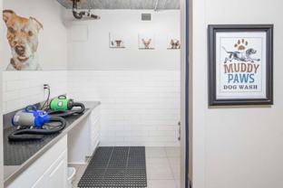 2121 Se Belmont St - Photo 1 of 1