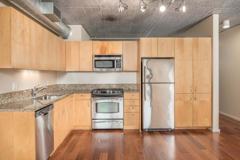 2121 Se Belmont St - Photo 1 of 1