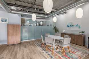 2121 Se Belmont St - Photo 1 of 1