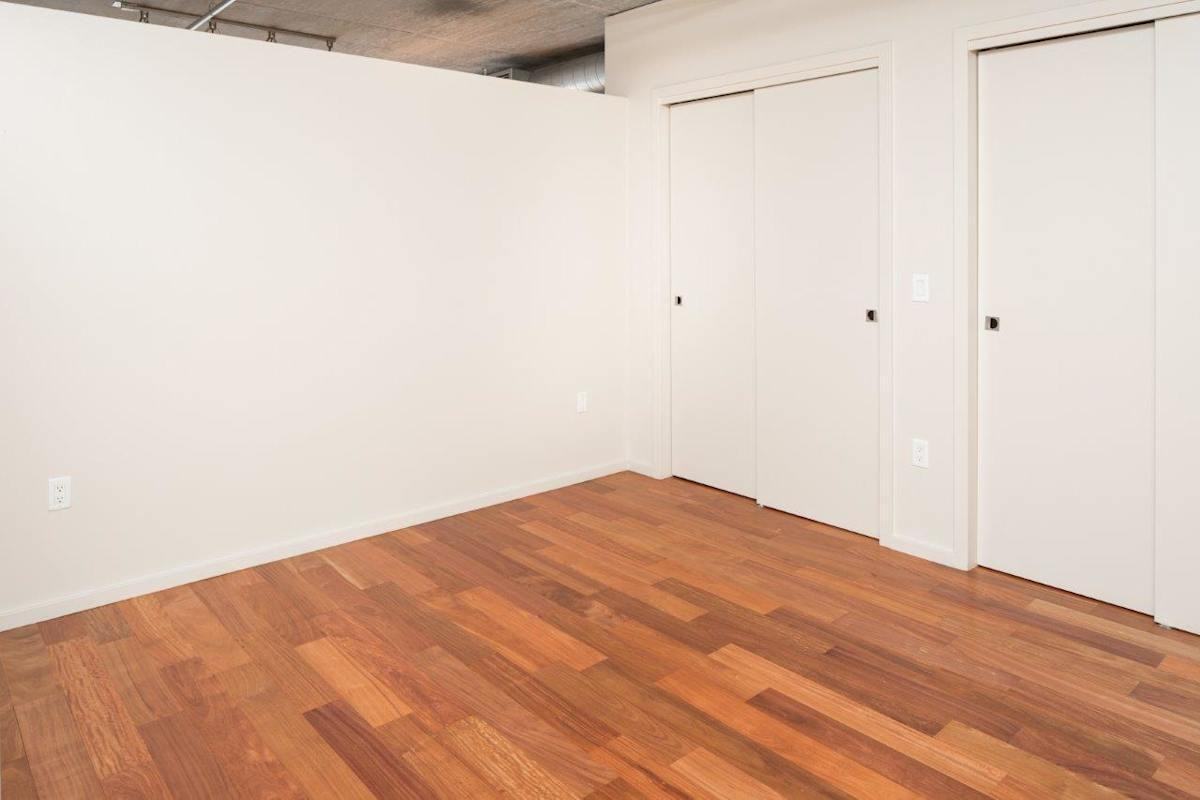 2121 Se Belmont St - Photo 2 of 30