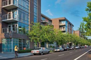 2121 Se Belmont St - Photo 1 of 1