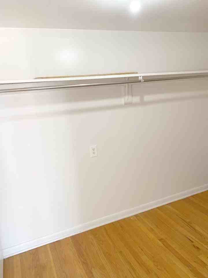 Harney Square Apartments - Photo 6 of 38