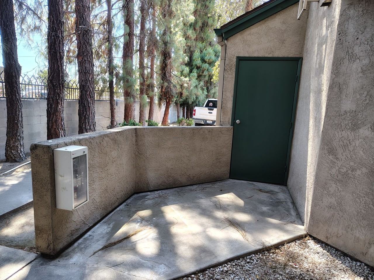 Teal Gardens - Photo 5 of 23