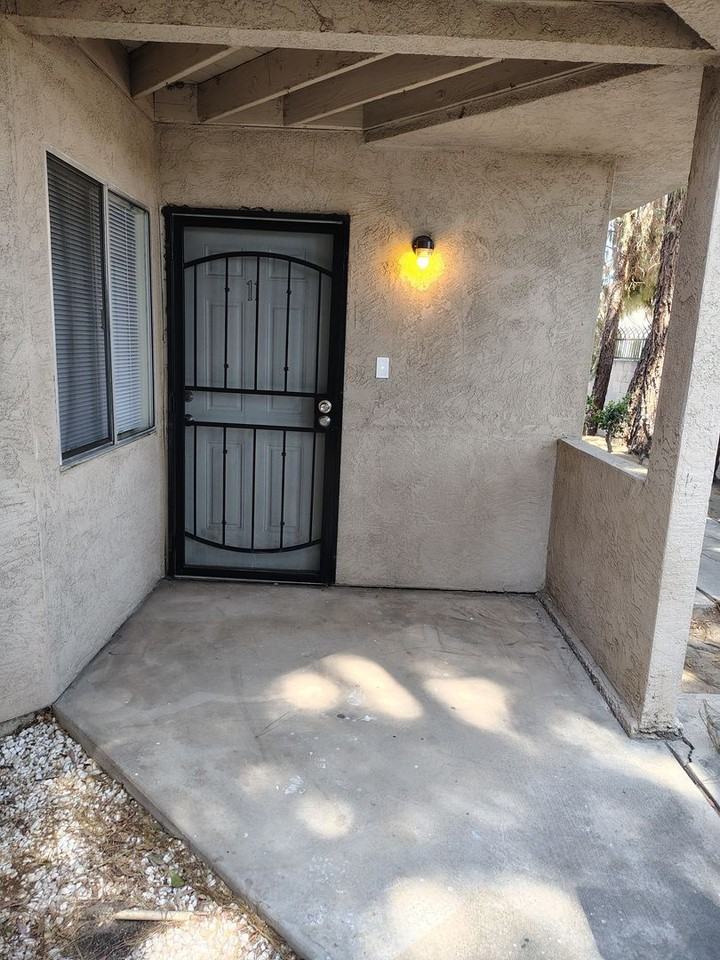 Teal Gardens - Photo 6 of 23