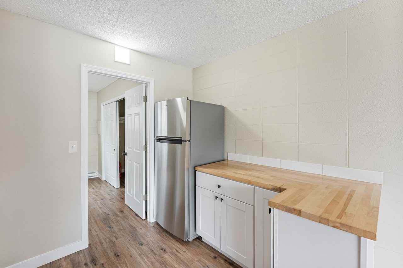 8104 Se Raymond St #6 - Photo 7 of 17