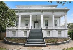 featured image of 3116 Prytania Street