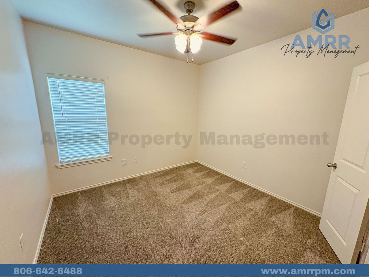 5523 Lehigh St - Photo 6 of 18