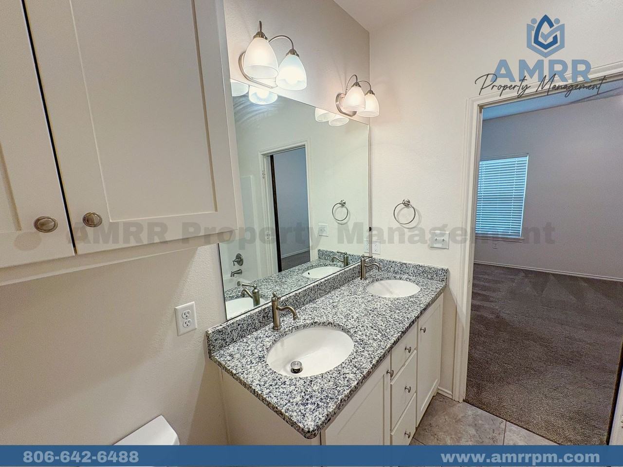 5523 Lehigh St - Photo 7 of 18