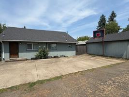 featured image of 1217 Goucher St