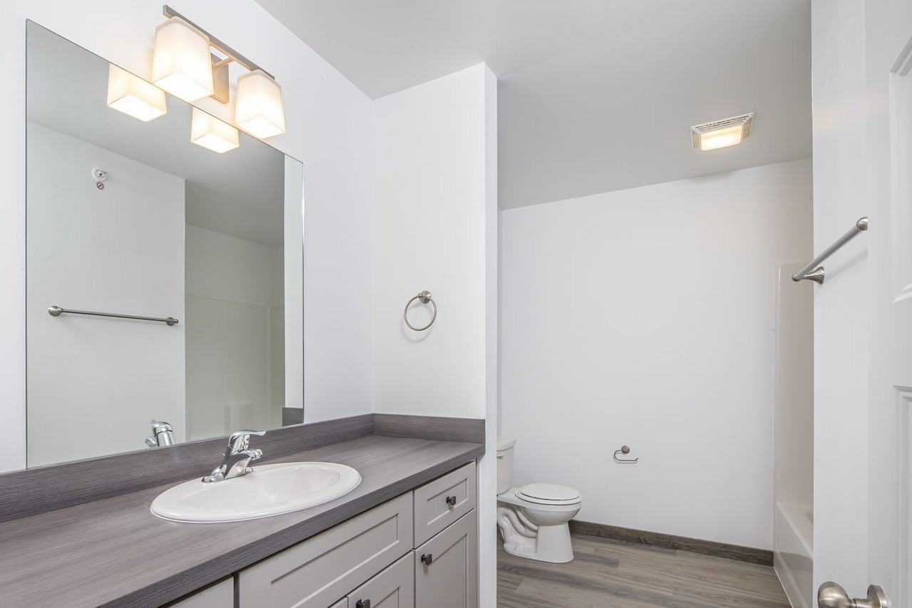 1909 Golden West Drive - Photo 7 of 30