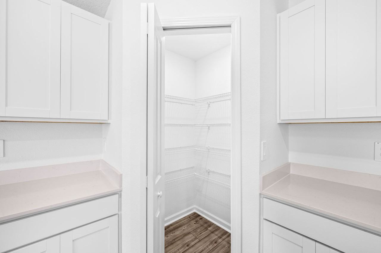 14491 Nw 165th Rd - Photo 5 of 10