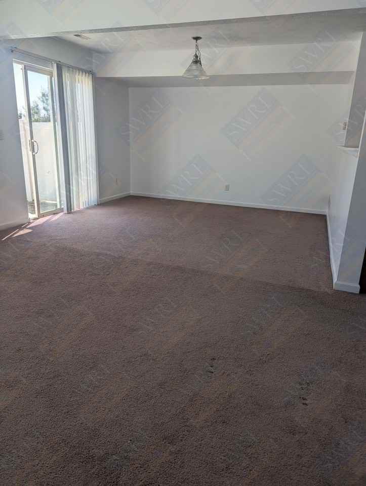 2740 Koven Dr - Photo 2 of 9