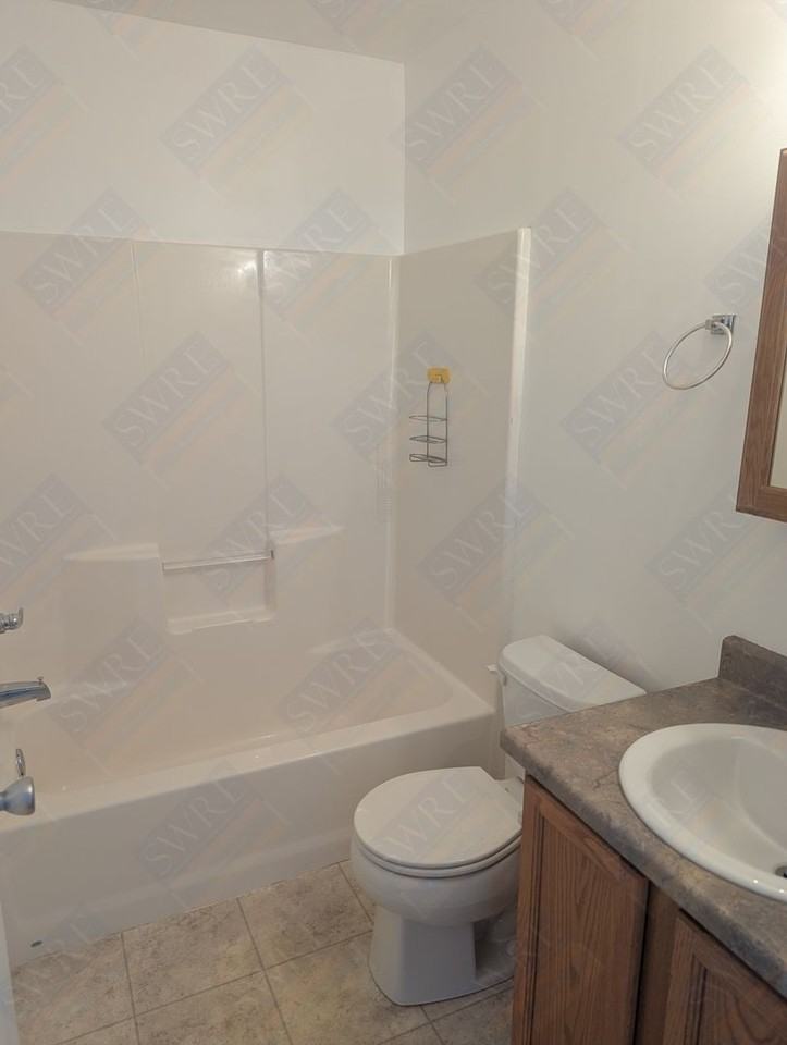 2740 Koven Dr - Photo 6 of 9