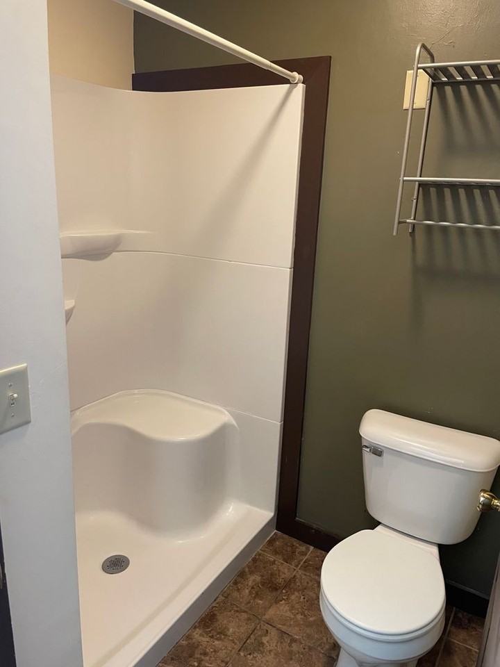 749 Prospect Ave - Photo 4 of 22