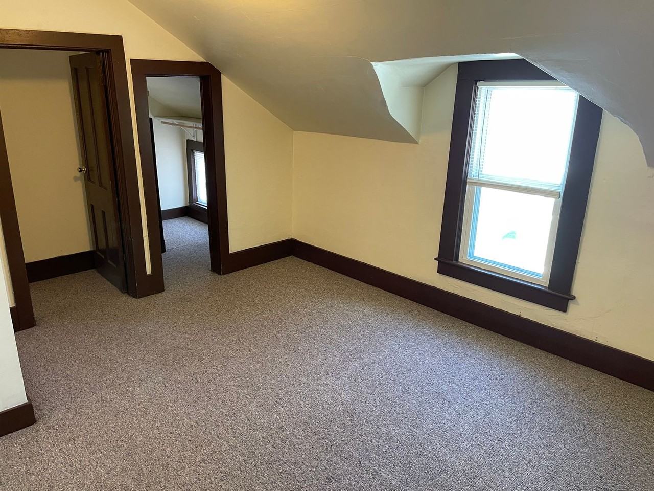 749 Prospect Ave - Photo 3 of 22