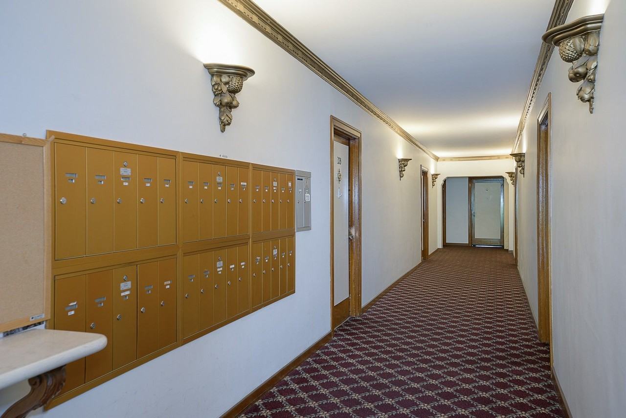 Hillcrest Apartments - Photo 2 of 12