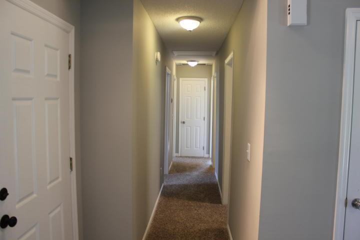134 Ashdown Dr - Photo 6 of 12