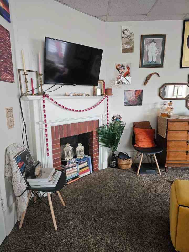 410 S. Main - Photo 2 of 20