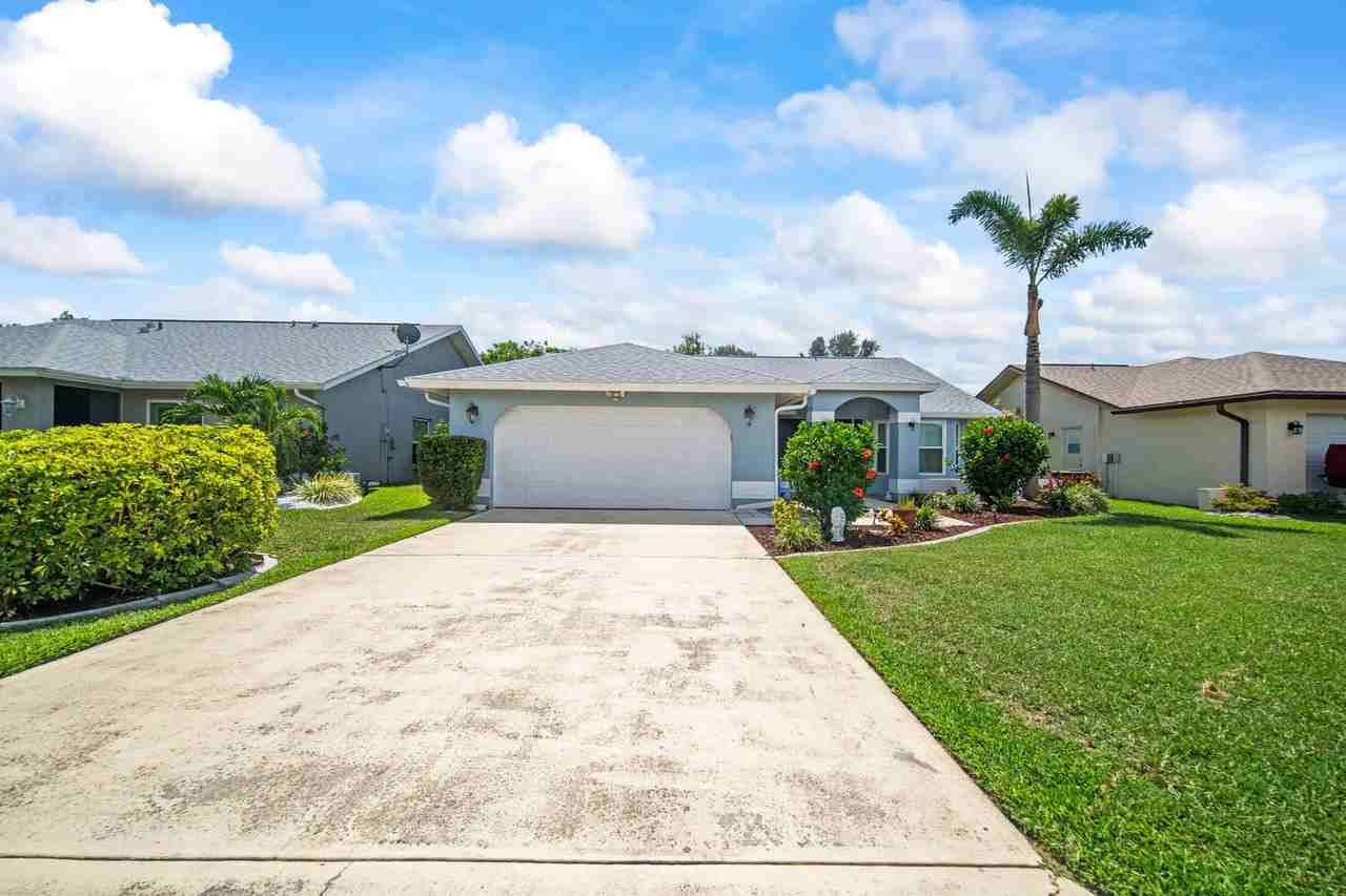 13230 Heather Ridge Loop - Photo 2 of 31