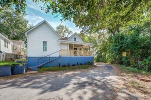 featured image of 2 2 Poplar Street - 2 Poplar